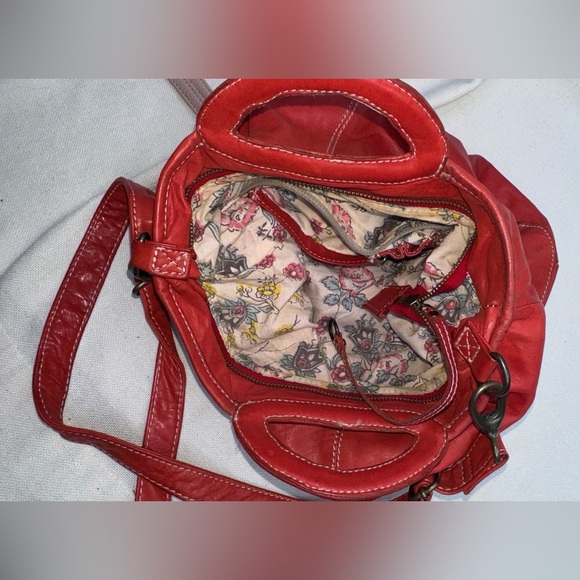 Latico Red Leather Tote Crossbody Bag | Dual Handle | Boho Satchel - Picture 6 of 7